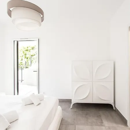 Cipriani Furnished Flat Apartment *